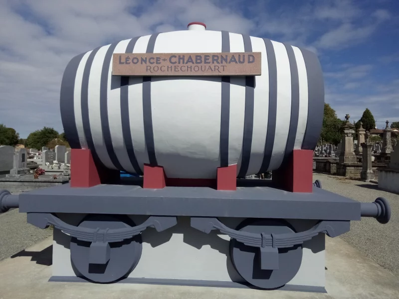 Cimetière de Rochechouart, tonneau de Léonce Chabernaud