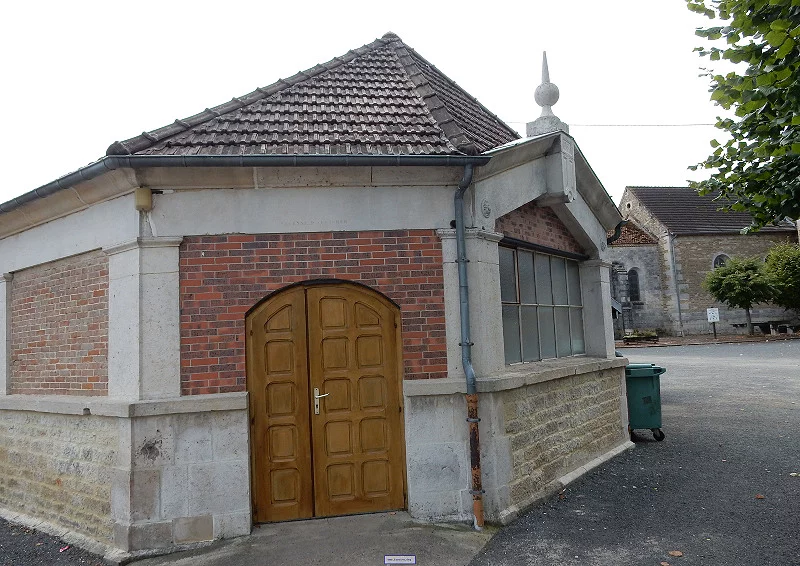 Lavoir de Meures