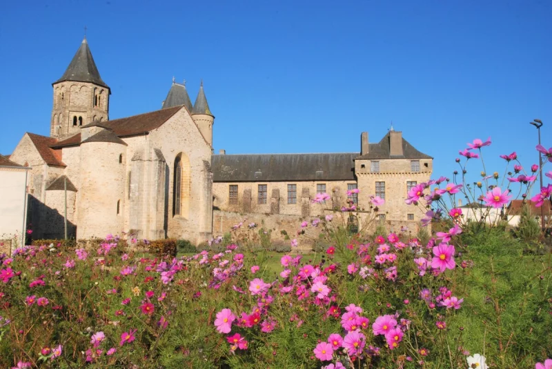 Eglise Saint-Pierre-Es-Lien - Jumilhac le Grand