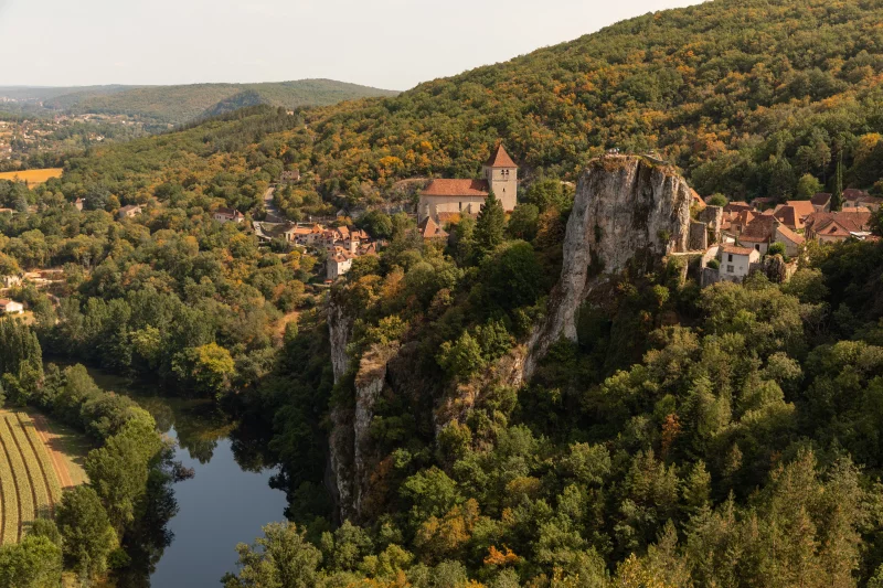 Pigeonnier et point de vue du Bancourel