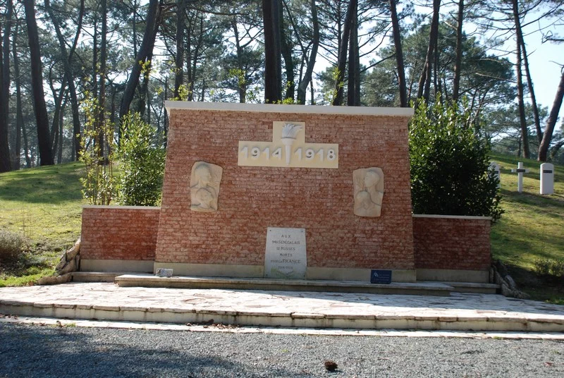 Le cimetière Sénégalais