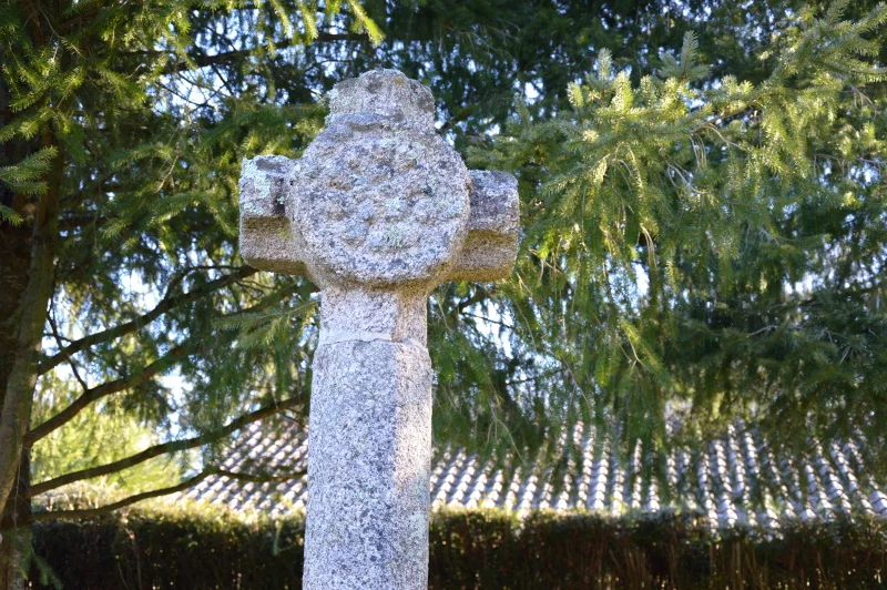 Croix de Sainte-Anne Morterolles-sur-Semme