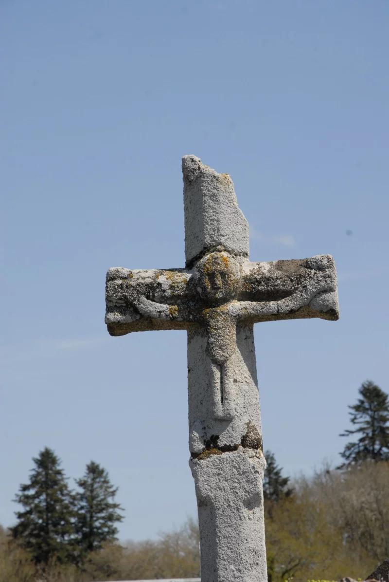 La croix du cimetière