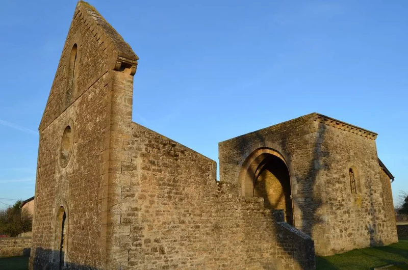 Le Dancourt