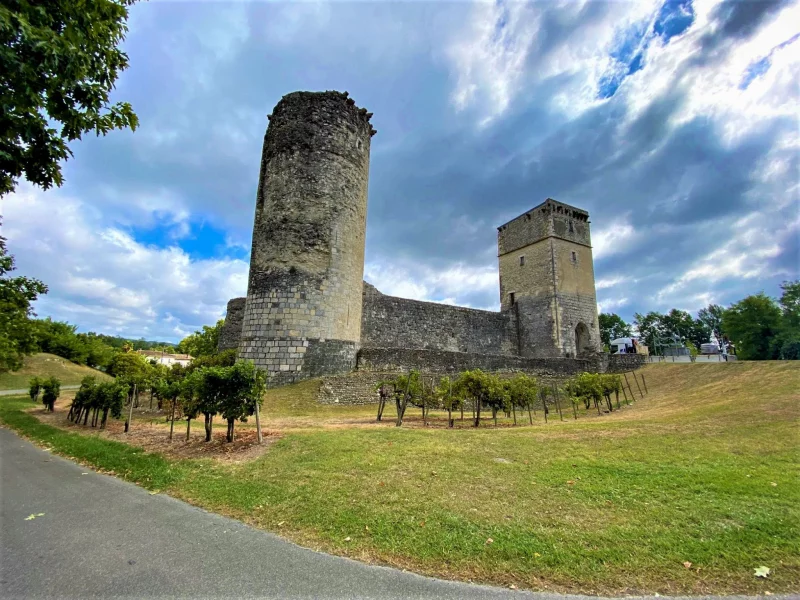 Château et bastide de Bellocq