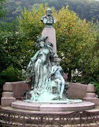 Monument au peintre Louis Français