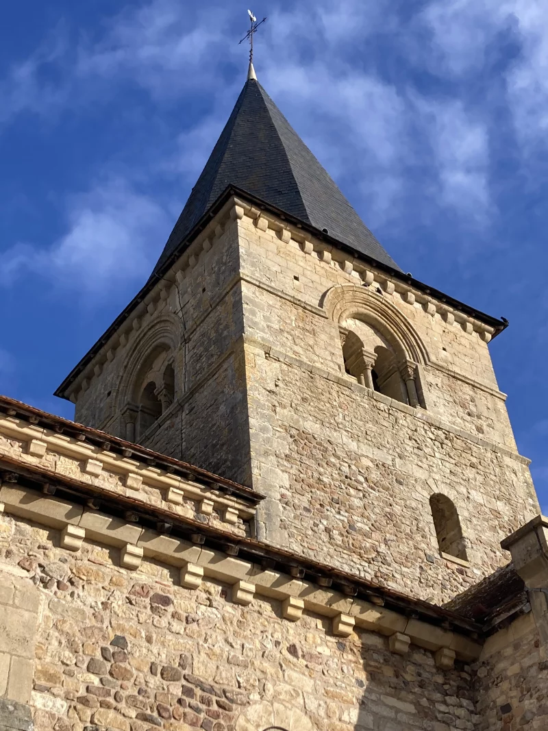 Eglise Saint-Pierre à Sémelay