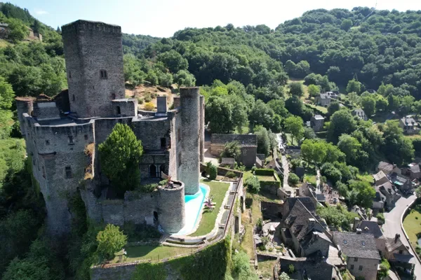 CHATEAU DE BELCASTEL