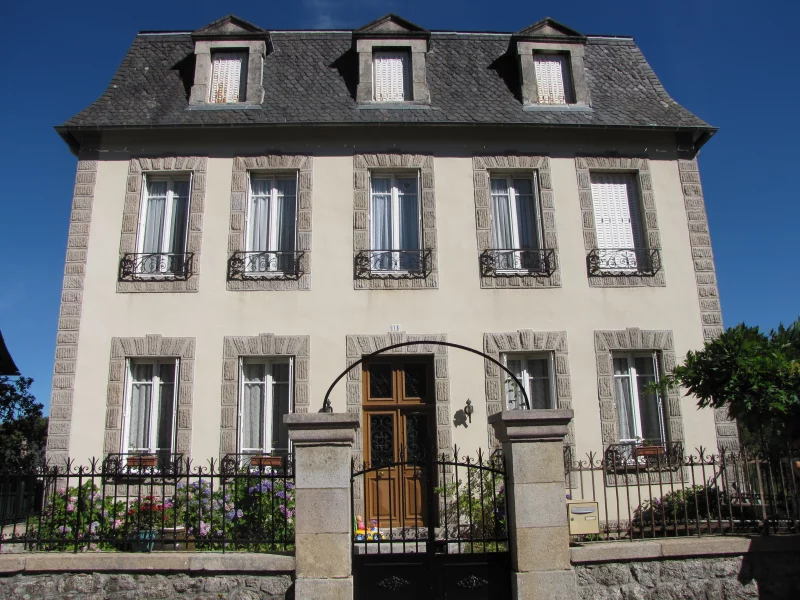 26. Maison Chal, la Prairie