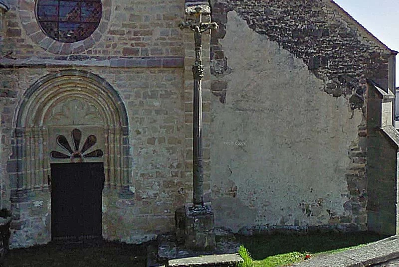 Croix Renaissance de Voisey