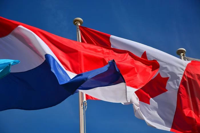 Networking business France Canada