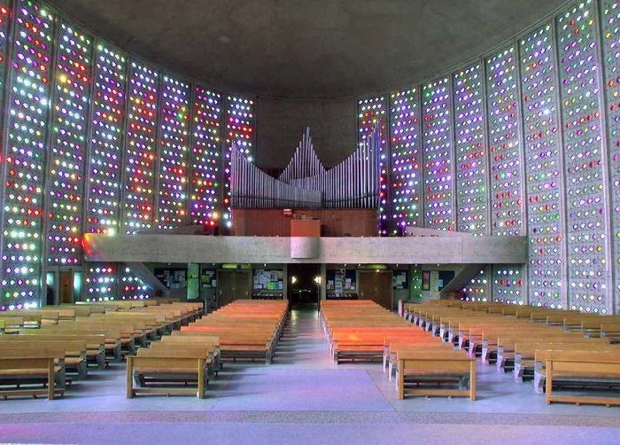 Levez les yeux ! Le grand orgue de Saint-Julien, le géant inconnu