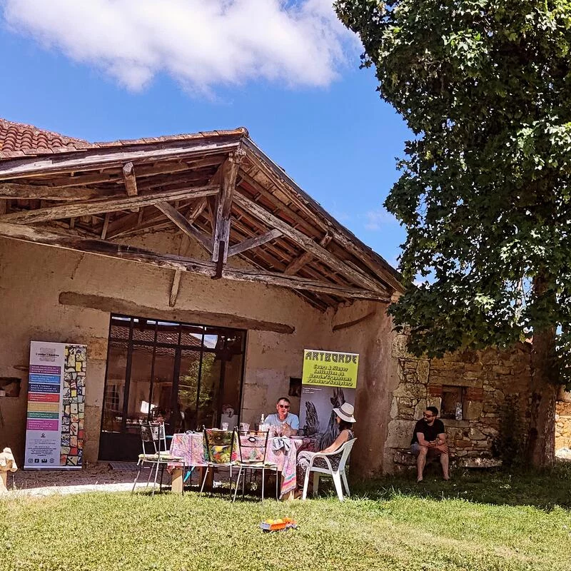 Vide-greniers et brocante - Art et artisanat -  Au domaine de la Borde à Puy-l'Évêque