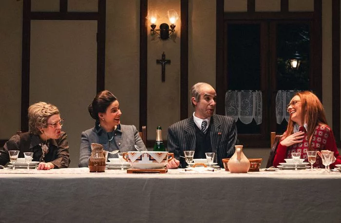 Le Dîner chez les Français de V. Giscard d’Estaing