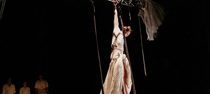 Secrets - Compagnie de Cirque « eia » - Du Vendredi 16 au Samedi 17 octobre