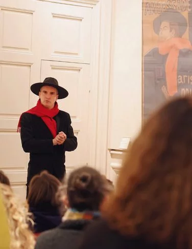 La visite de l'invité mystère au Musée Toulouse-Lautrec