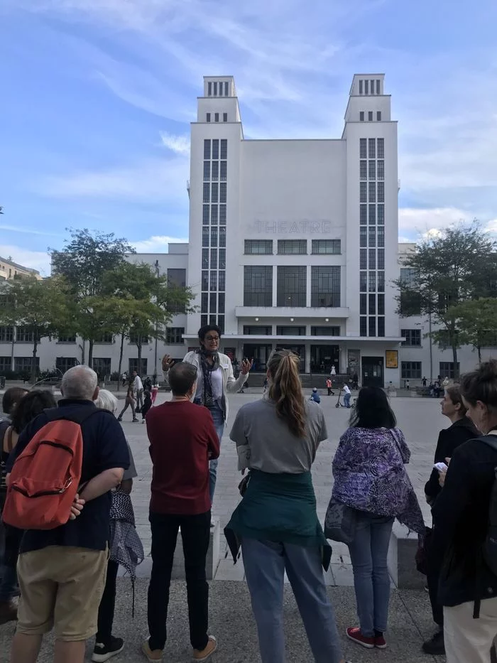 GRATTE-CIEL, TOUTE UNE HISTOIRE ! - **INITIALEMENT LE 13/18, REPORTÉE AU JEUDI 27/08 à 18H**