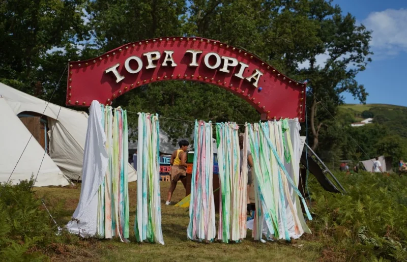 Festival Topatopia - thème " la tête dans les étoiles "