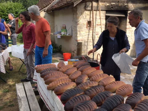 Cuisson au four à bois