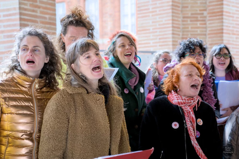 CHORALE FÉMINISTE « LAS BOMBAS » 