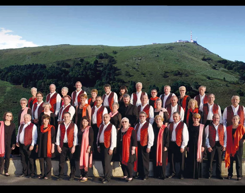 Concert de chants basques : choeur mixte Larrun Kanta