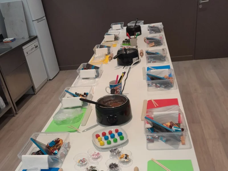 EN COULISSE ATELIERS CÉMOI