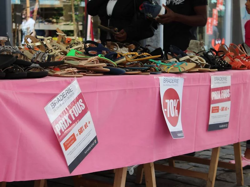 Vide dressing et marche solidaire pour Octobre Rose à St Gervais