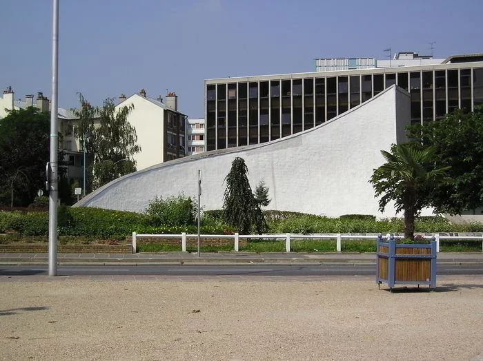 Visite guidée : La Bourse départementale du travail : une nouvelle « Maison du peuple »?