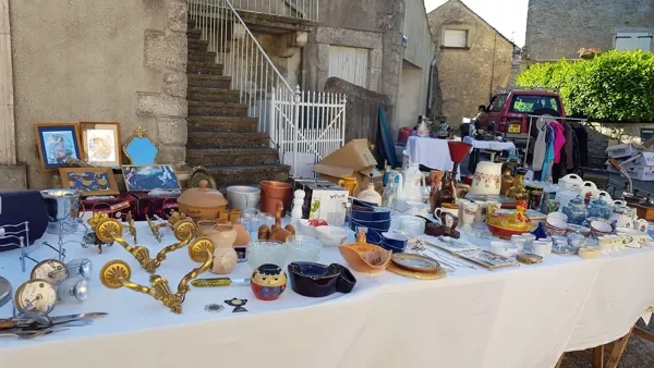 Vide-grenier - Brocante