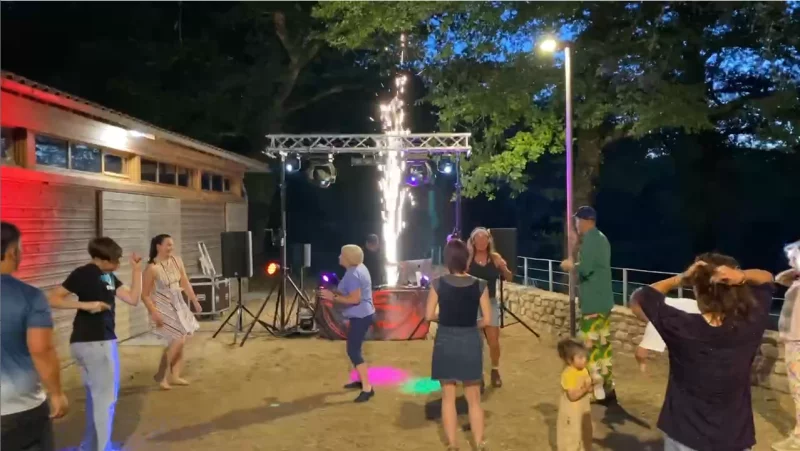 Pont à l'Age party
