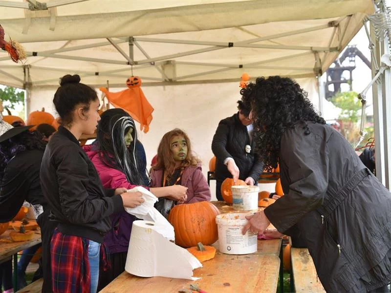 Halloween Party Circus