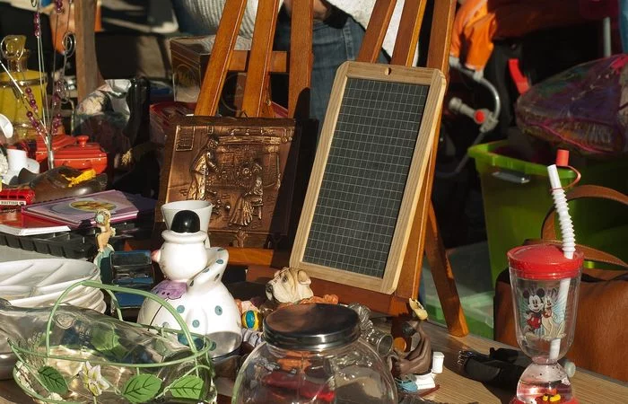 Vide-grenier de la Commune Libre de Fay-aux-Loges