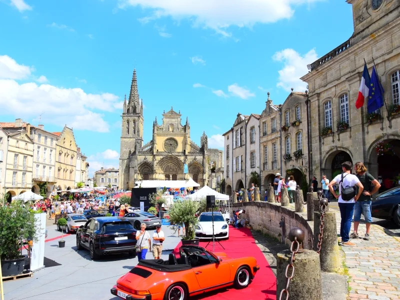 Salon des voitures anciennes