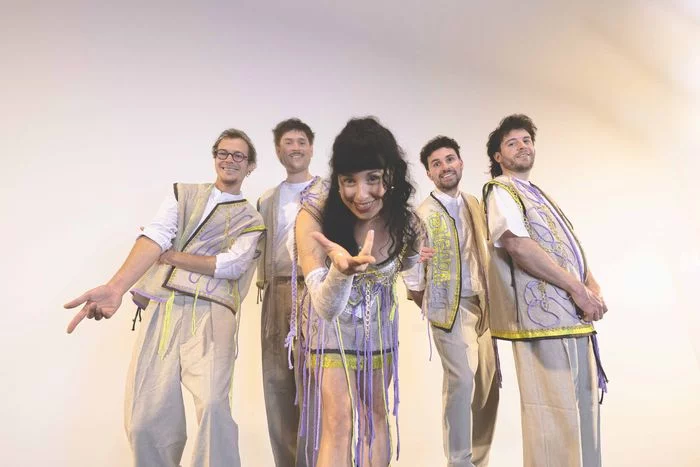 Saint Yo en fête - Solar Project et la fanfare Roller Toaster