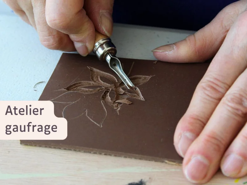 Atelier gaufrage au Moulin du Got