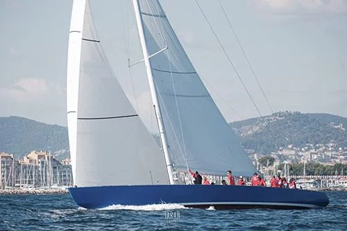 Visite guidée du voilier France 1