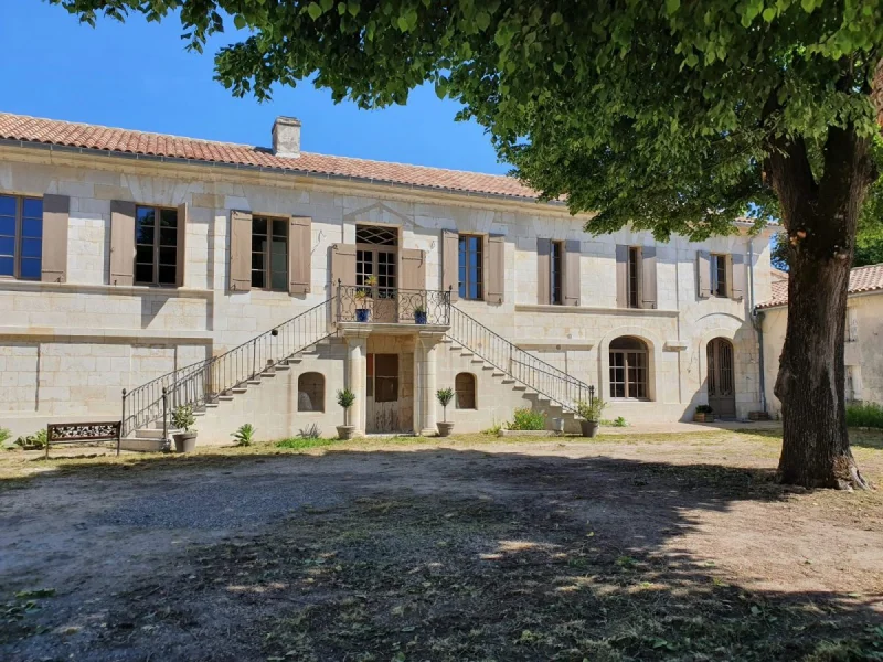 Domaine Jean-Yves Millaire - "Un dimanche au Château en Fronsadais-Libournais"