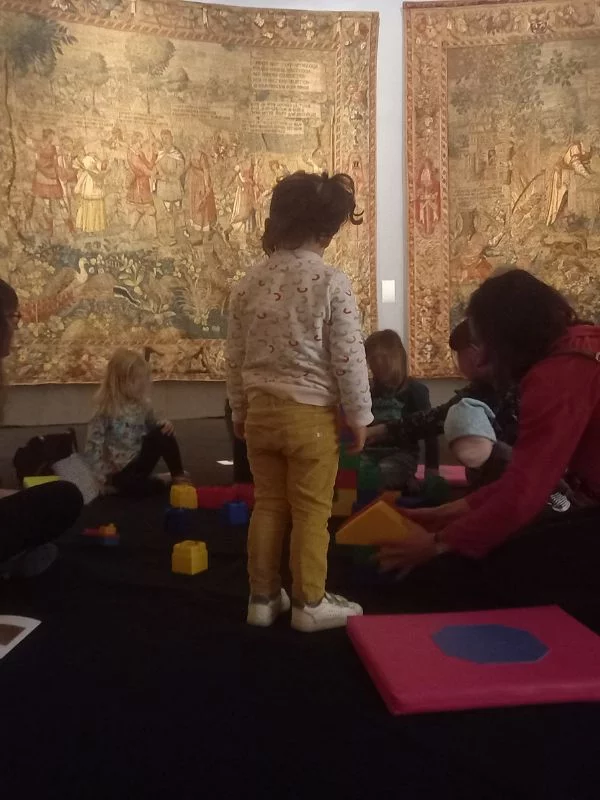 Atelier Familles > "Ombres d'automne"