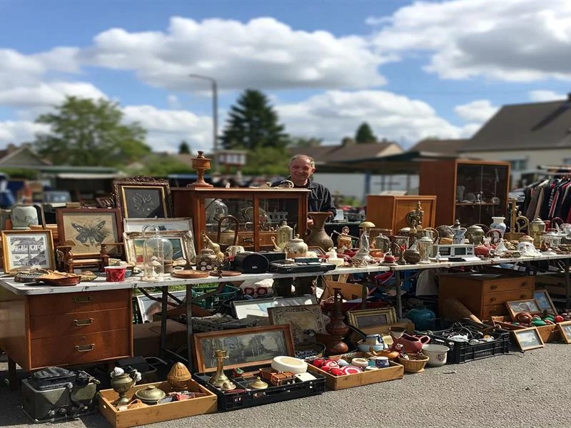 Marché aux puces