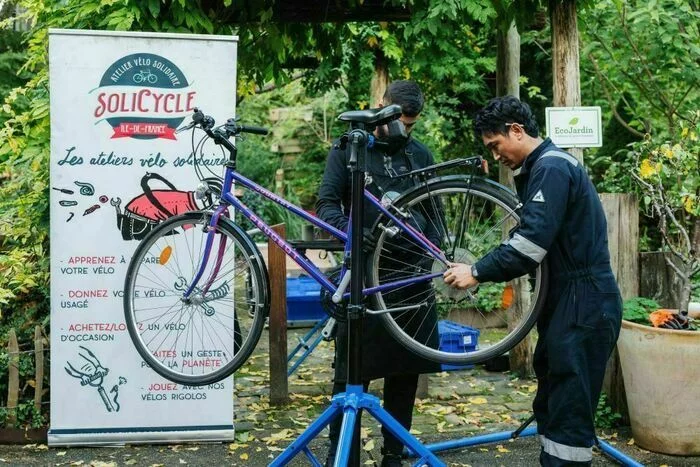 Atelier vélo : diagnostic et petite réparation, atelier de test d'engins de déplacements personnels (trottinettes électriques) et marquage