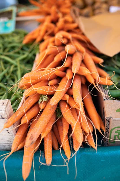 Petit marché local de producteurs
