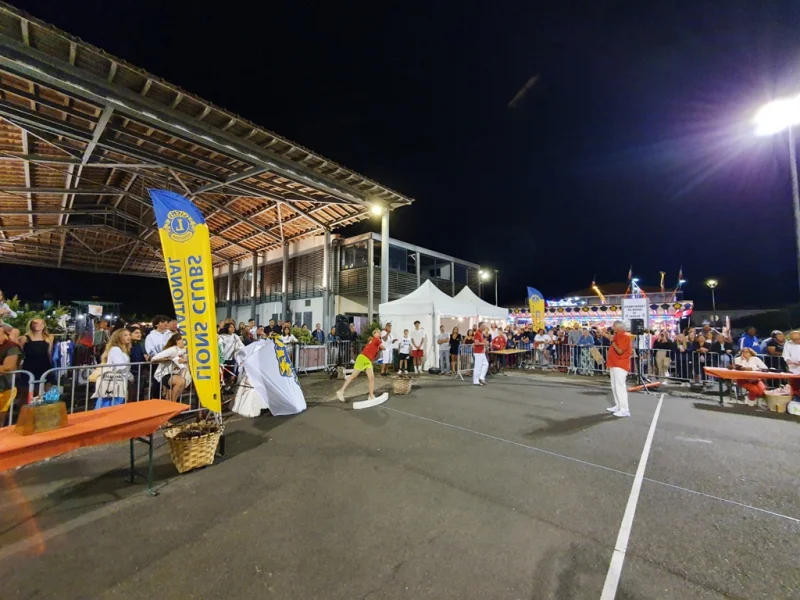 Championnat du monde de Lancer de pignes