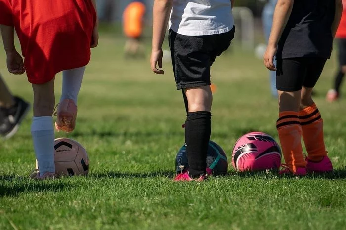 MARNES-LA-COQUETTE : ⚽♻️ Foot Tri : à vous de jouer pour bien trier !