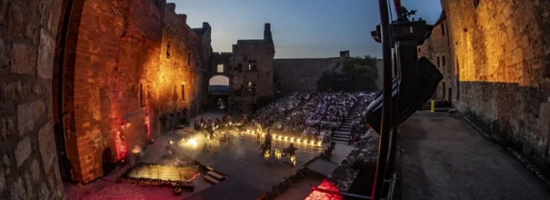 Théâtre de l'Usine - Présentation du Festival 2027 de Saint-Céré
