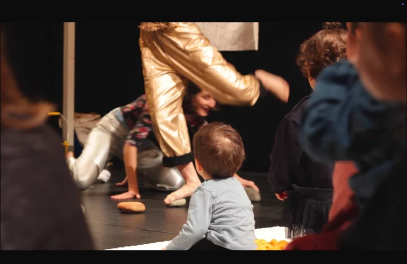Musique et danse: Cou erture