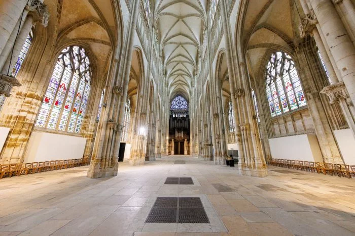 Visite libre de l'abbatiale