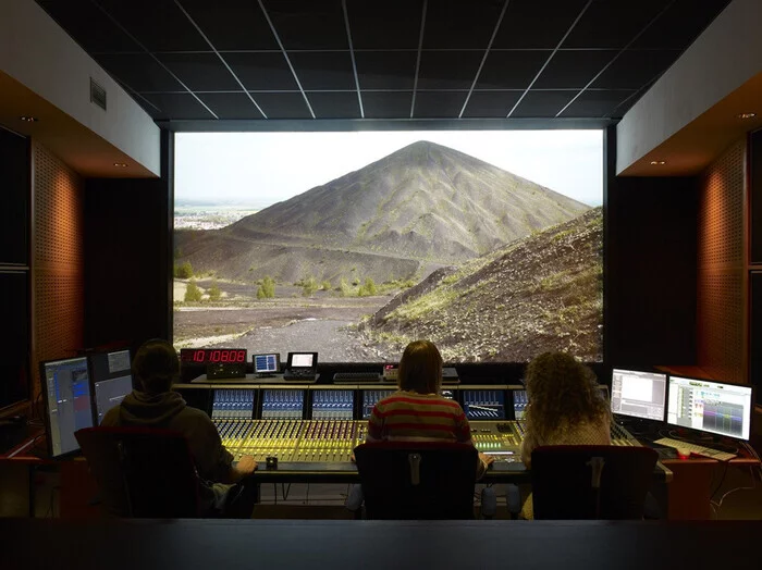 Les coulisses du Fresnoy : le circuit de production d'un film