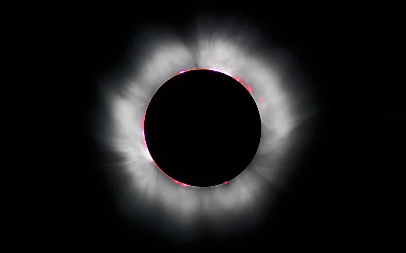 Observation de l'éclipse solaire