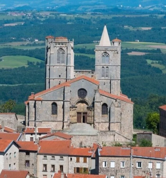 Visite libre de la Collégiale