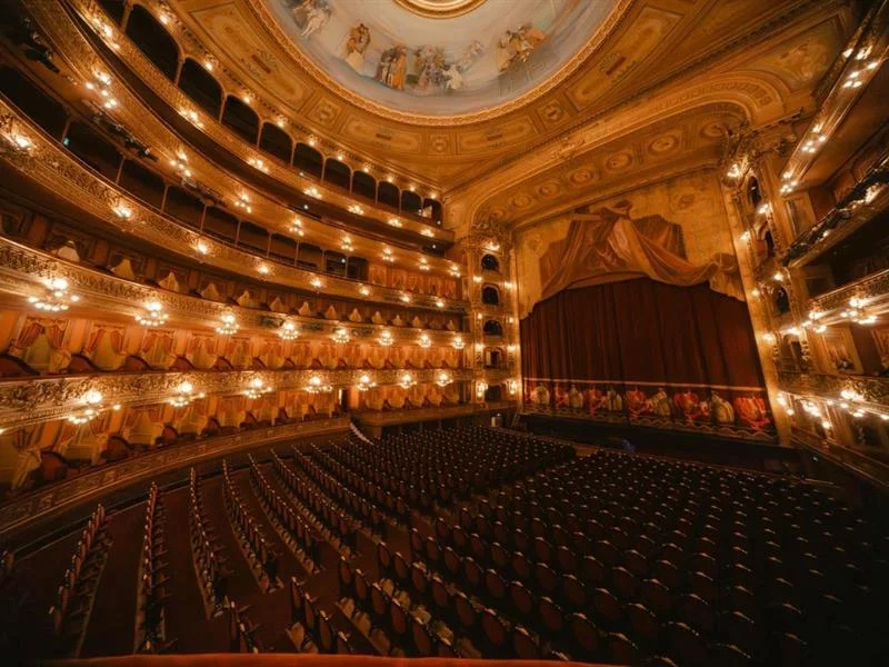 Projection : Opéra "La chauve-souris"